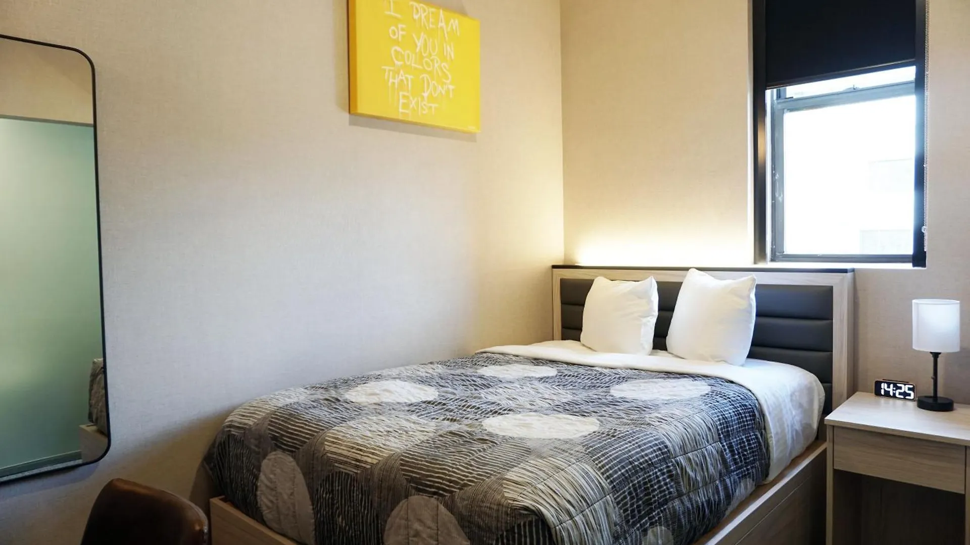 ***  Leon Hotel Les New York United States