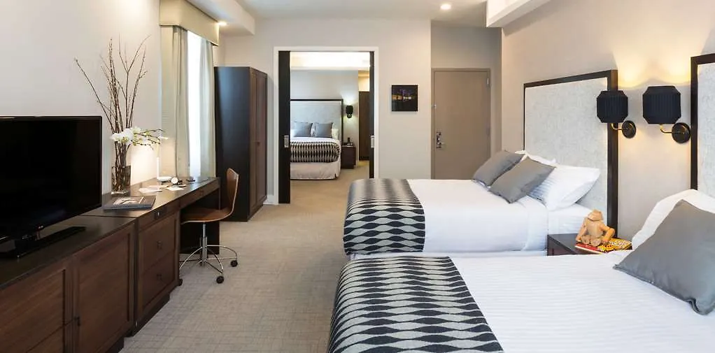 Leon Hotel Les New York